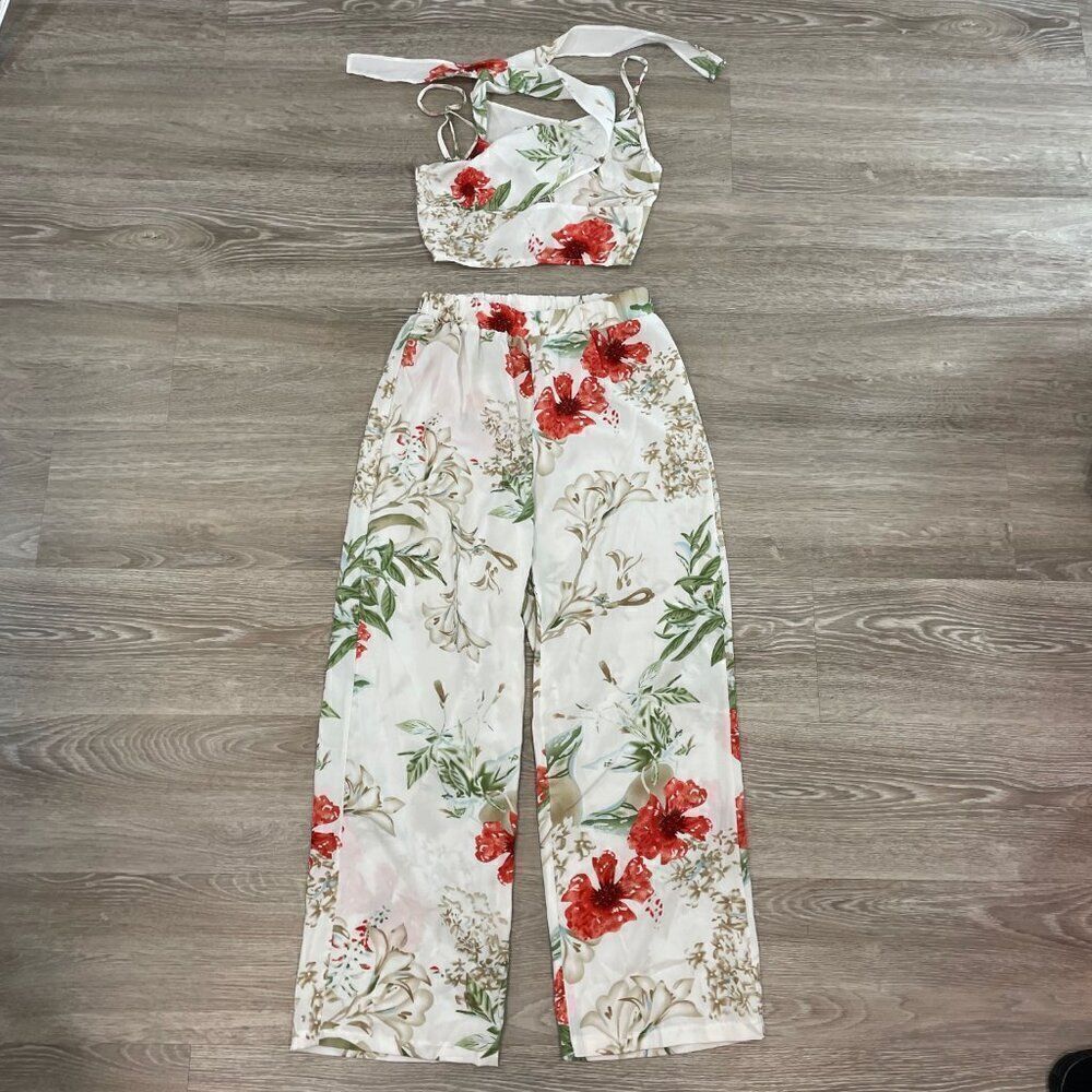 ZAFUL Knot Flower Cami Top And Pants Set - White S - Picture 2 of 6